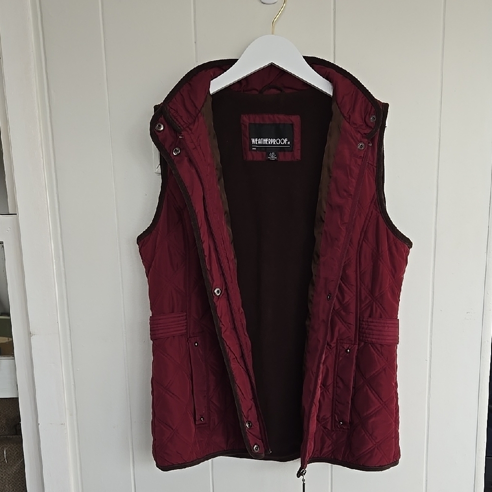 Weatherproof 1948 Women's Quilted Burgundy Vest Size L - Picture 8 of 13